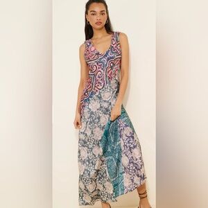Kachel Hannah Maxi dress